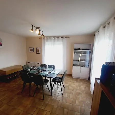 Maison Entiere Spatieuse Et Au Calme 6 Couchages