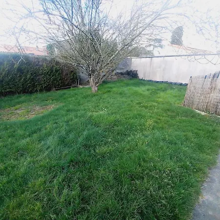 Maison Entiere Spatieuse Et Au Calme 6 Couchages