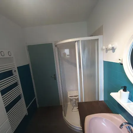 Maison Entiere Spatieuse Et Au Calme 6 Couchages Holiday home *