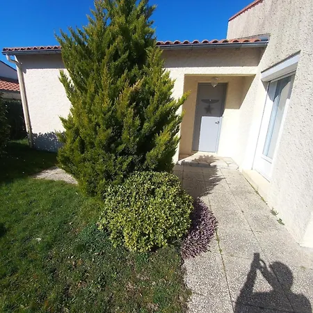 Maison Entiere Spatieuse Et Au Calme 6 Couchages * L'Herbergement