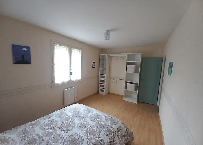 Maison Entiere Spatieuse Et Au Calme 6 Couchages