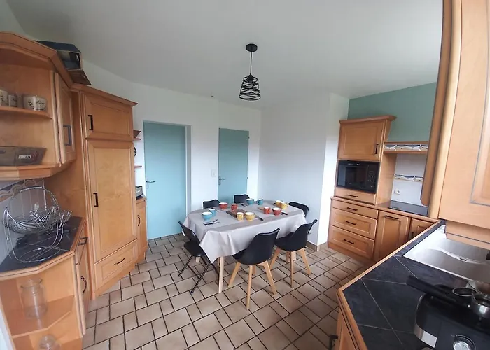 Maison Entiere Spatieuse Et Au Calme 6 Couchages