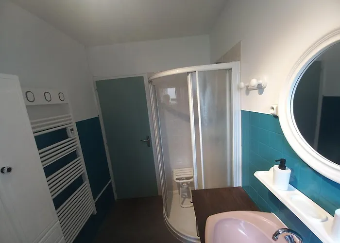 Maison Entiere Spatieuse Et Au Calme 6 Couchages בית נופש *