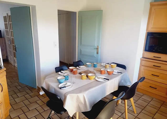 Maison Entiere Spatieuse Et Au Calme 6 Couchages